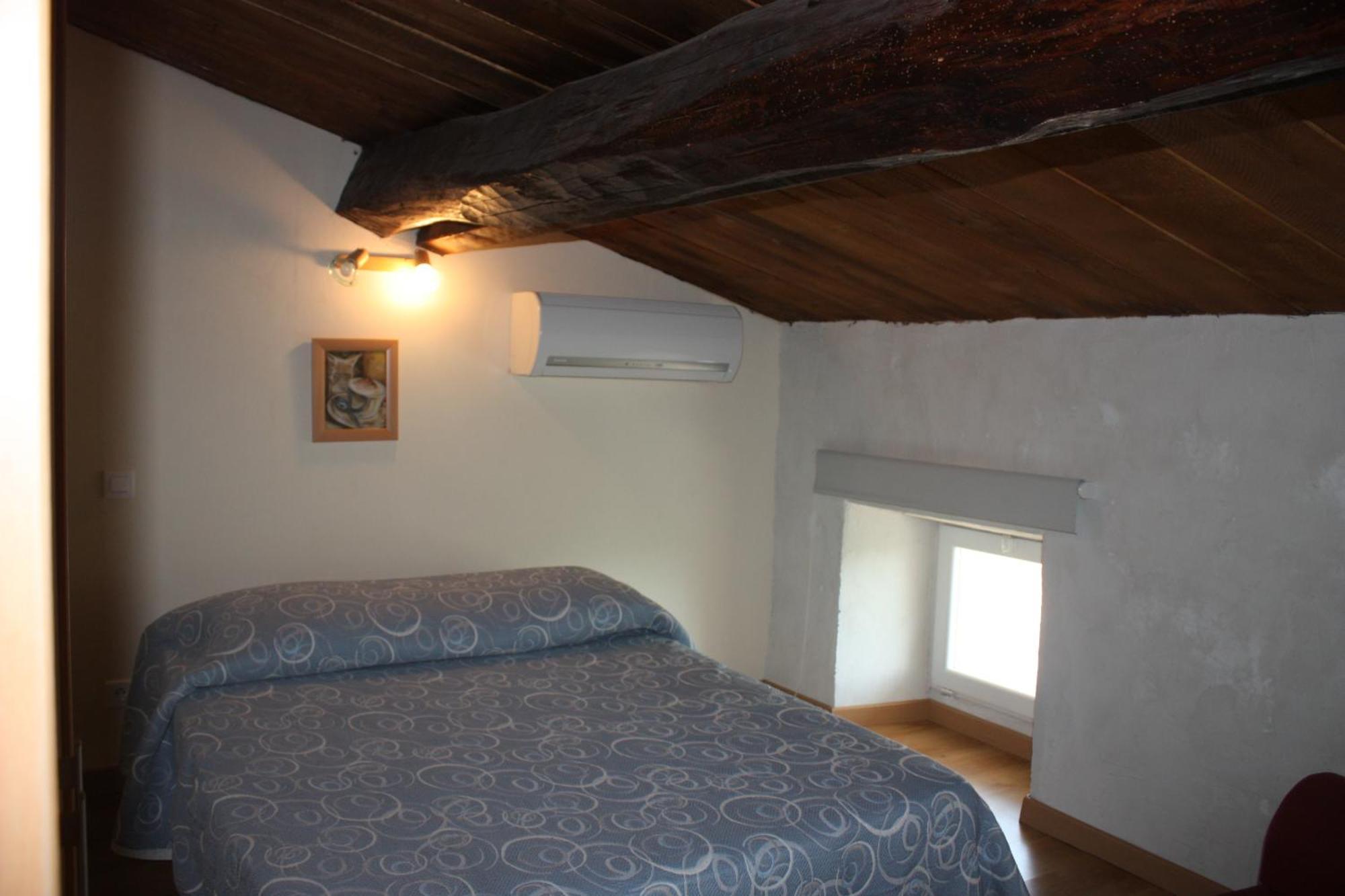 Le Grand Hotel Aups Zimmer foto
